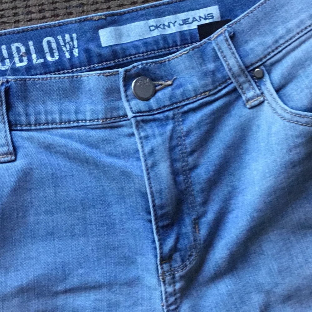 DKNY Light Blue Capri Denim Jeans - Picture 5 of 10